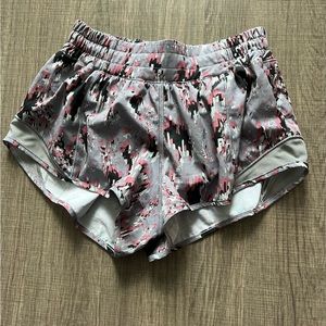 Lululemon size 4 shorts